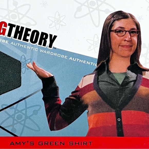 BIG BANG THEORY COSTUME CARD M-06 / A Piece Of Green Shirt Worn By Mayim Bialik! - Picture 2 of 4